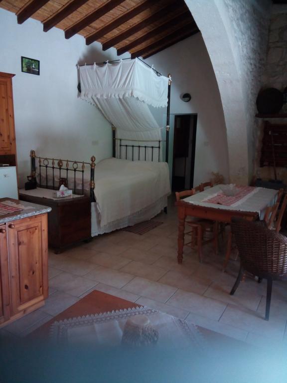 Loxandra Inn カースィカス エクステリア 写真